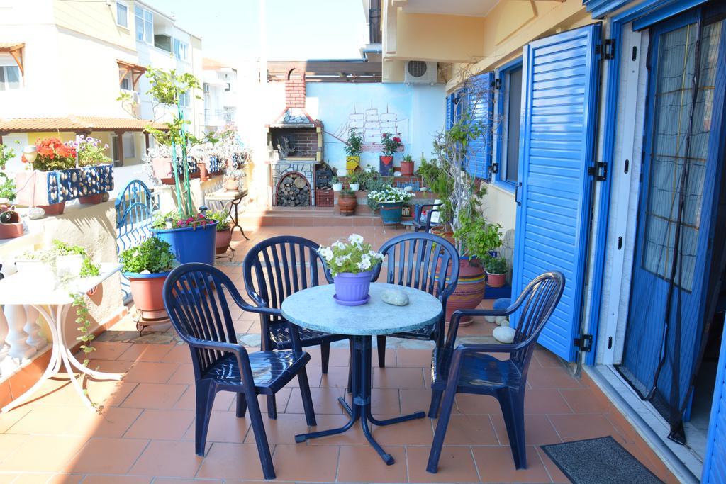 Alexia House Apartment Néos Marmarás